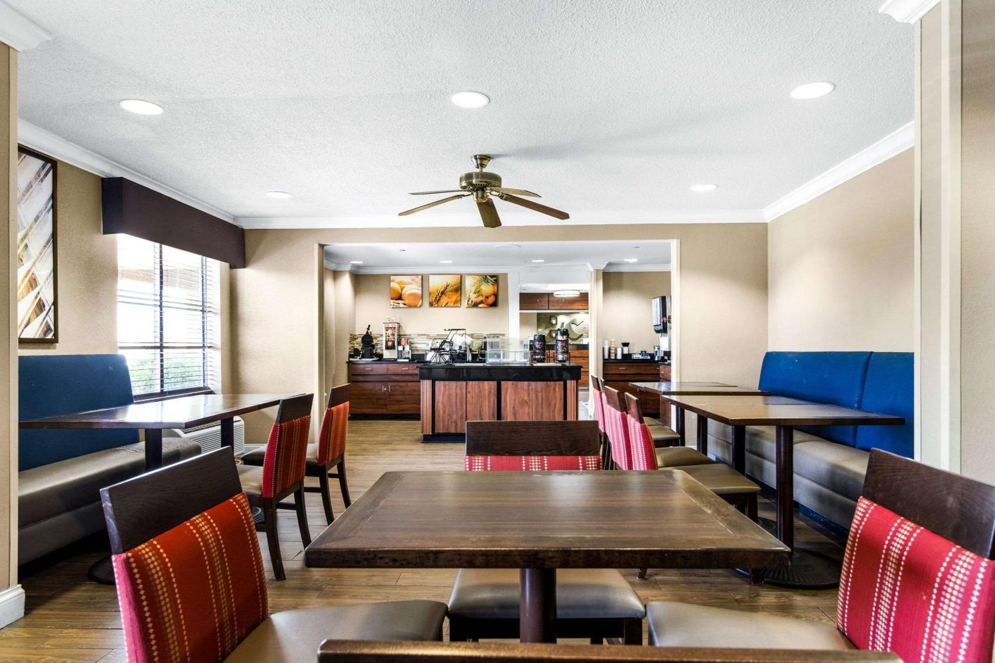 Comfort Inn Evansville East Buitenkant foto