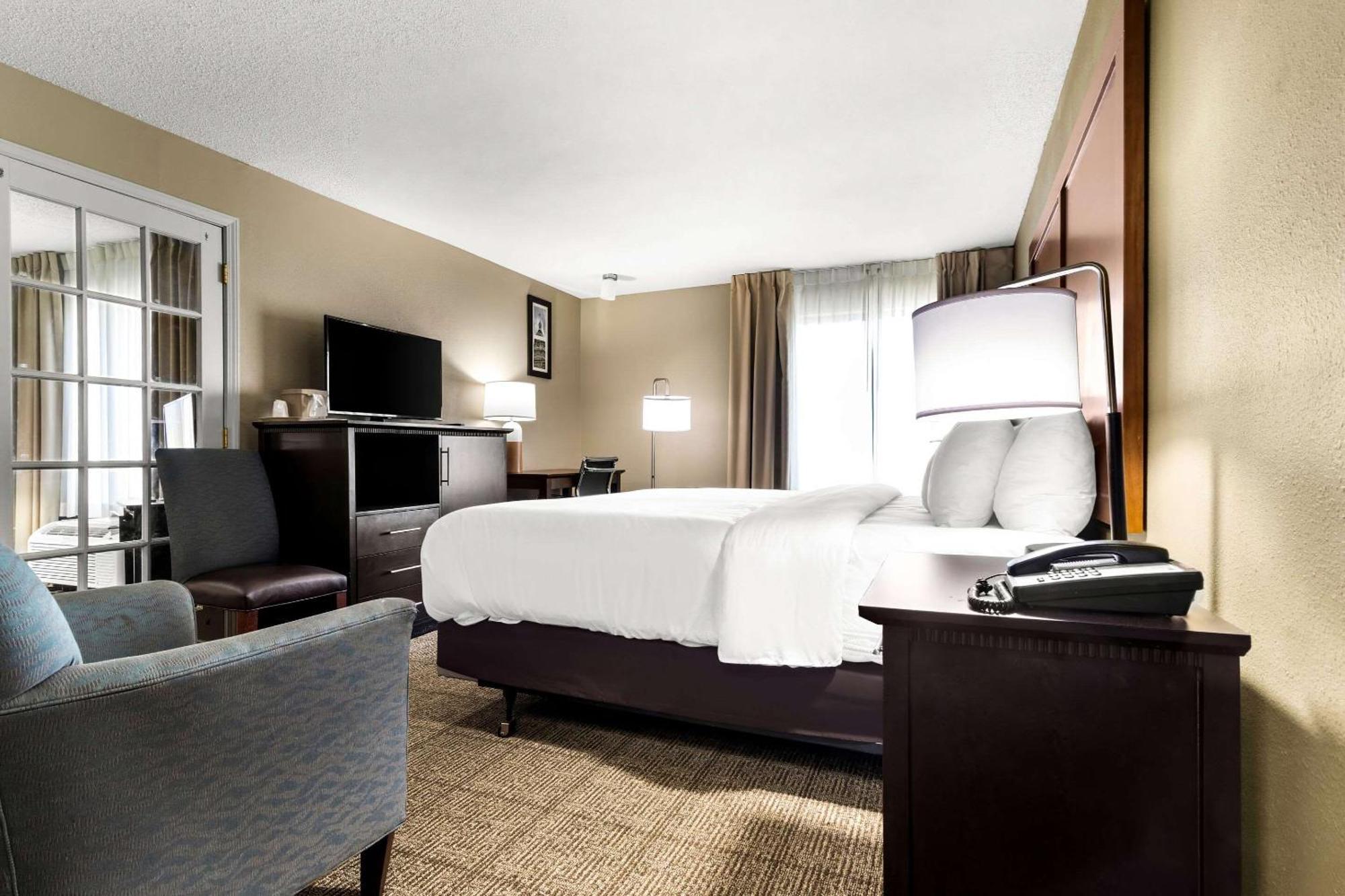 Comfort Inn Evansville East Buitenkant foto